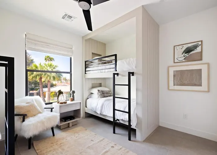 Old Town Modern By Hozho Ferienhaus *